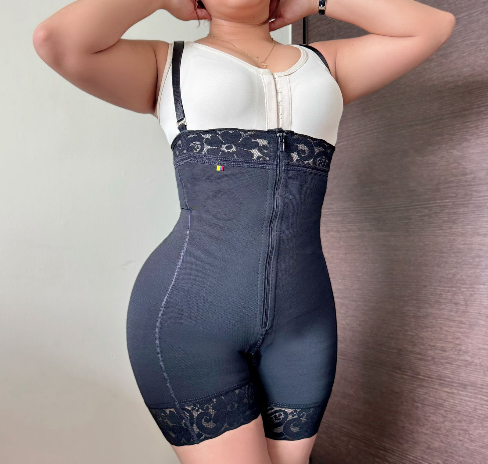 Ámbar cierre ultrainviisble